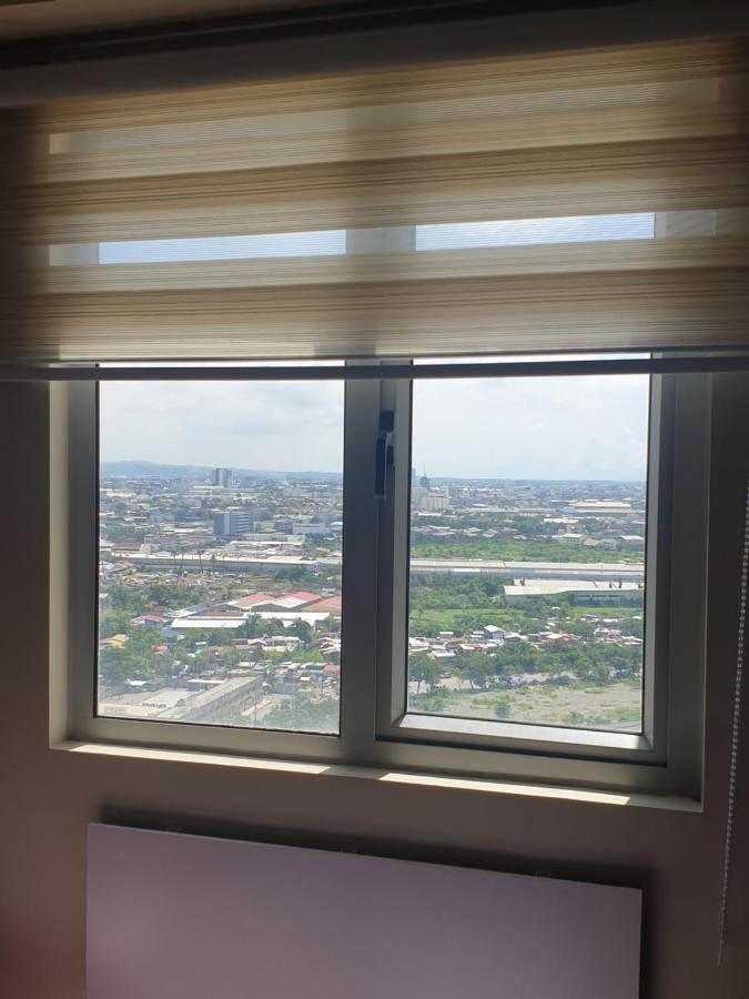 Cunduniaia Sunvida Tower Condominium Unit Across Sm Cebu Exterior foto
